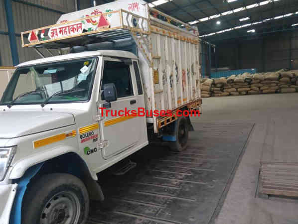 Mahindra Bolero Maxi Truck image 3