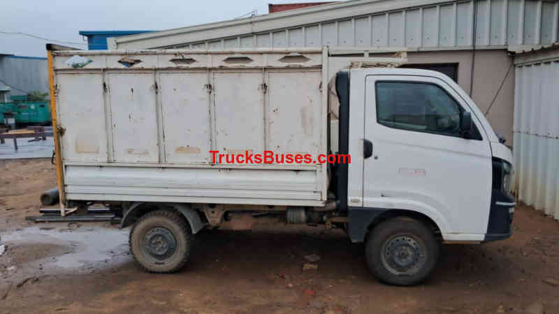 Tata Intra V10 image 2