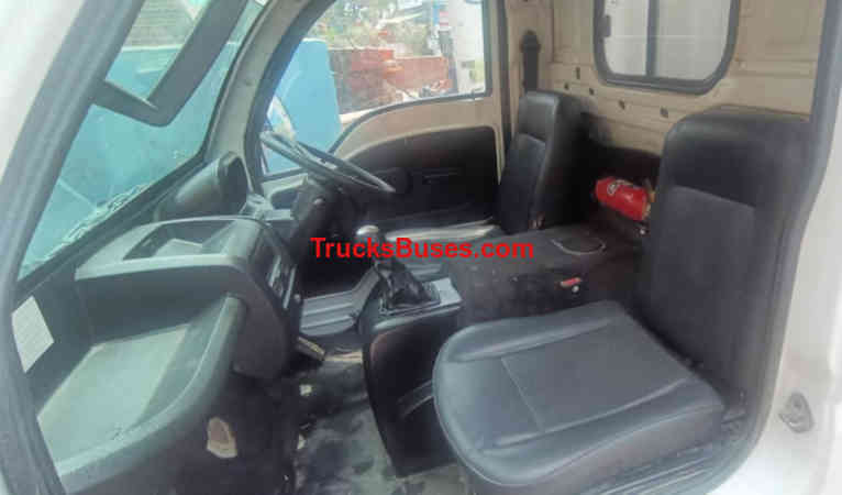 Tata Ace image 4