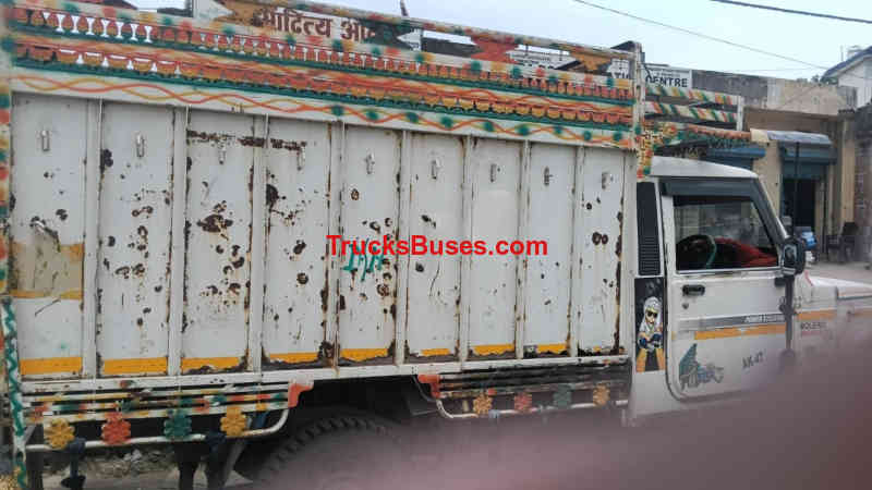 Mahindra Bolero Maxi Truck image 3