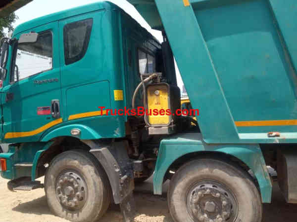 Mahindra Blazo 37 Images