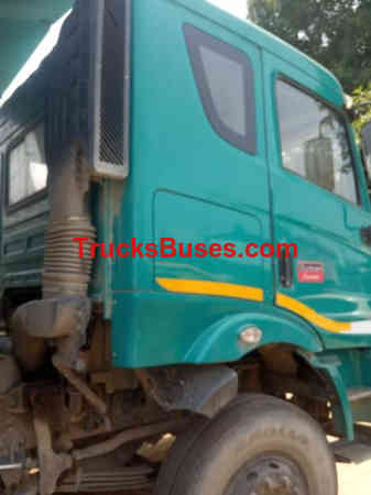 Mahindra Blazo 37 Images