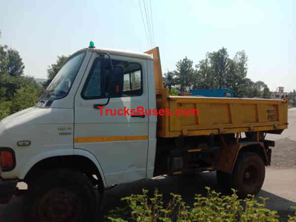 Tata 407 