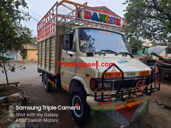 Tata 407 