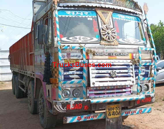 Ashok Leyland 3118 