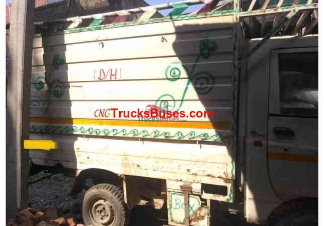 Mahindra Maxximo Images