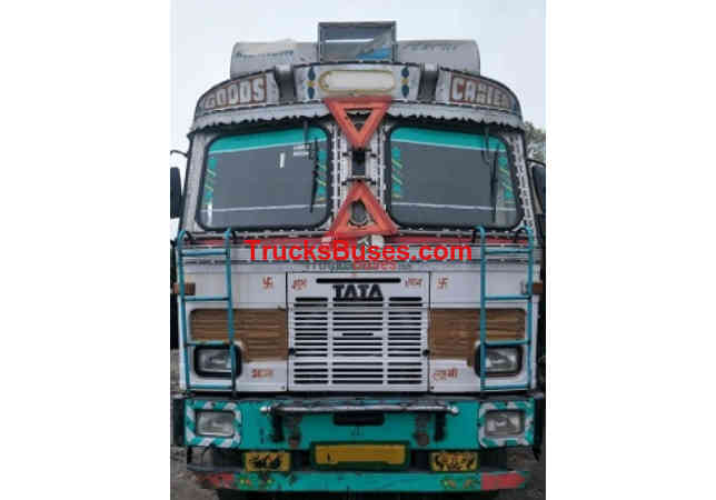 Ashok Leyland 3116 