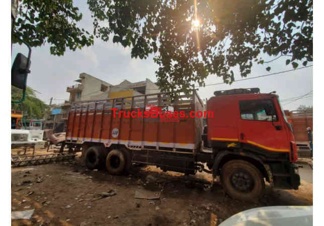 Tata Prima 2523 Images