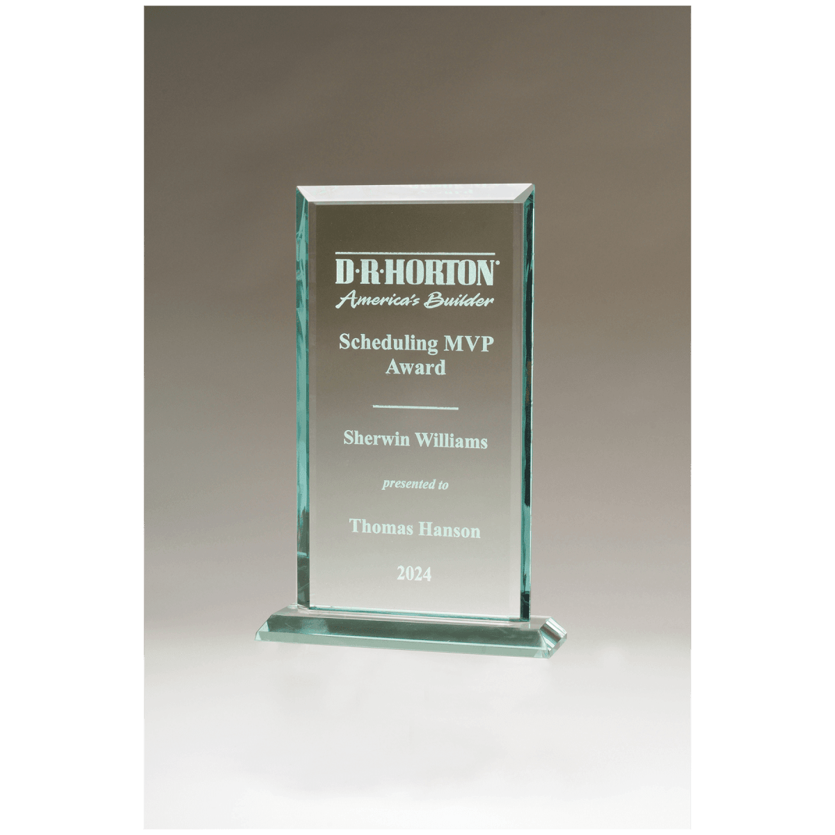 6 5/8" x 10" Apex Series Jade Glass Award