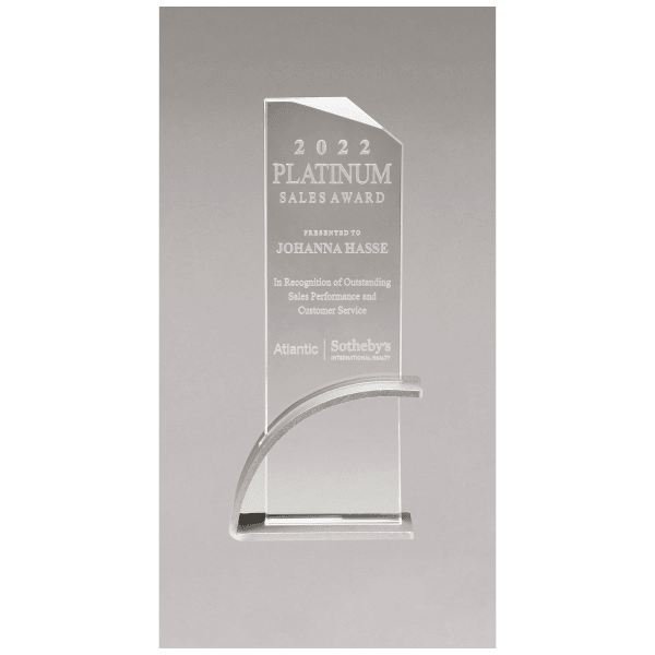 8 7/8" x 9 3/8" x 1/2" Thick Silver Contemporary Clear Glass Award, Arched Base with Matte Metallic Finish