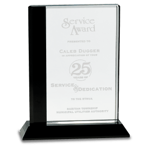 6 1/2″ x 8″ Black Edge Crystal on Black Base