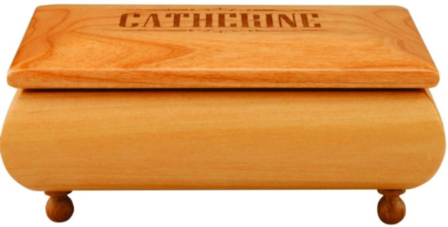 JDS GBX31 7" x 4 1/2" Red Alder Gift Box