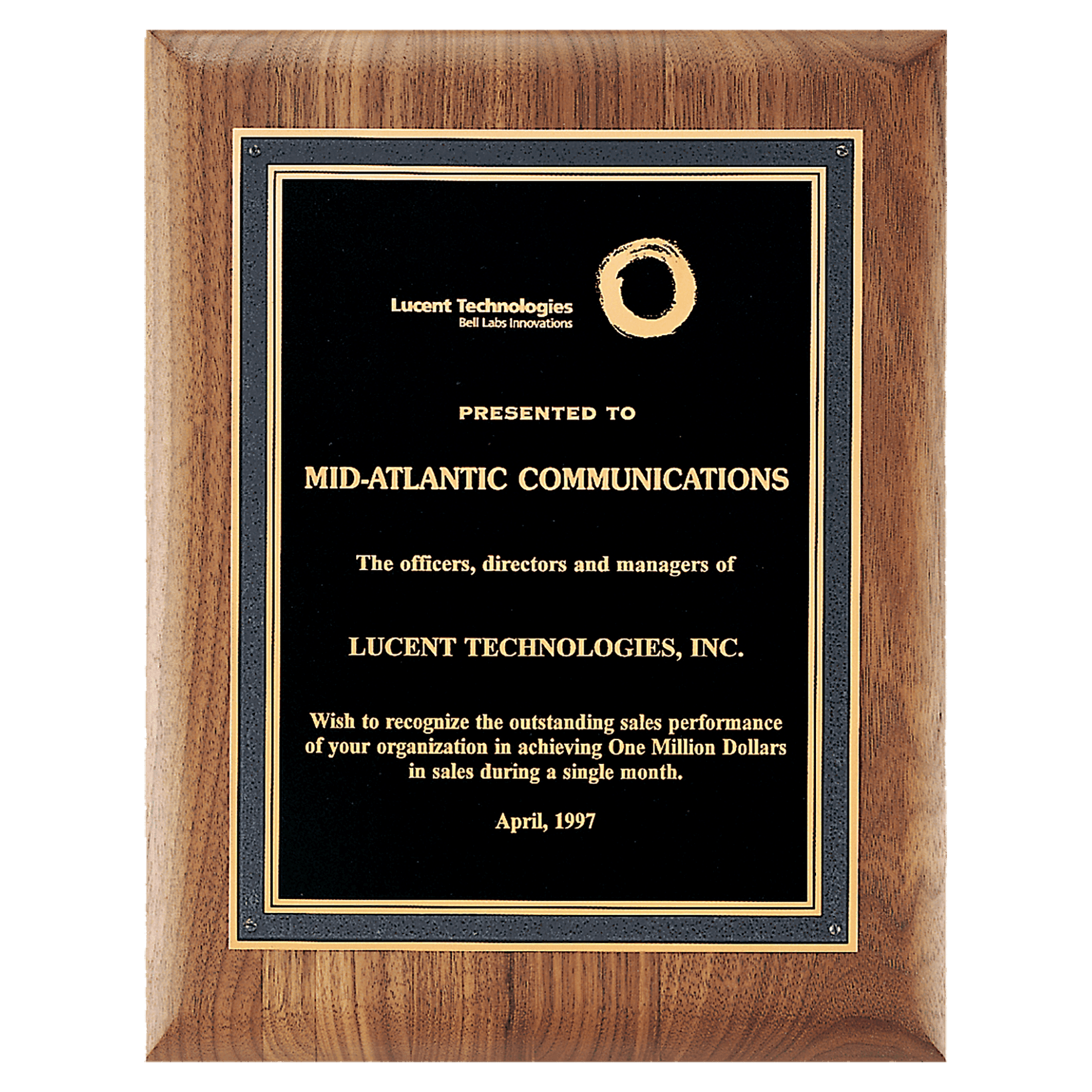 7" x 9" American Walnut Plaque with Black/Gold Florentine Border Textured Black LaserFX Plate