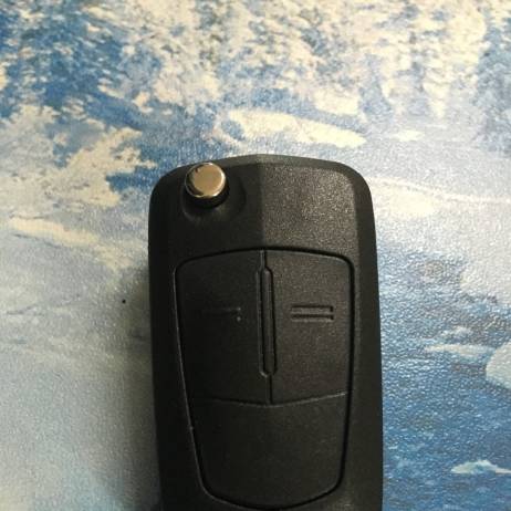 Uncut 2 Buttons Flip Remote Key Shell Case Blank Cover With Battery Clip Original Circuit Board Size HU100 Blade for Opel