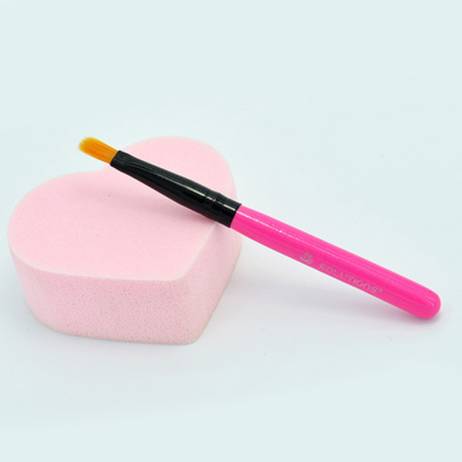 Professional Soft Portable 1Pc Wooden Handle Makeup Powder Eyeshadow Lip Brush Beauty Nylon Wood pole