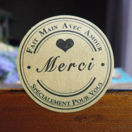 120Pcs Adhesive French Merci Love Heart H...
