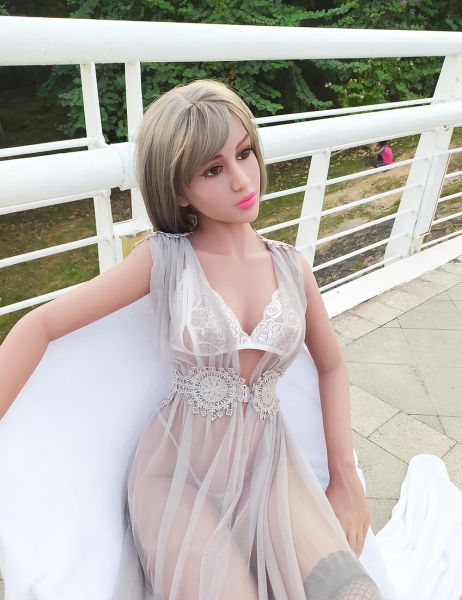 raven-145cm-sexpop-kleine-cup(99900)