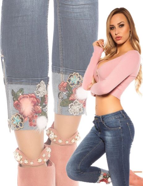 cosmoda-collection-sexy-skinny-jeans-met-bloemen-borduurwerk-jeansblauw-ai0000c9725-1(3795)