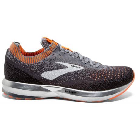 brooks-levitate-2-men-sneakers-maat-48-1-2-zwart-grijs(8400)