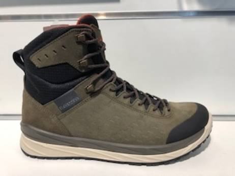 Lowa malta gtx mid wandelschoenen maat 8.5,9,9.5,10,10.5 olijf