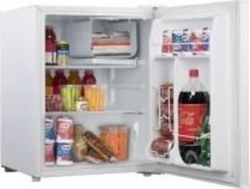Hamilton Beach 2 7 Cu Ft Single Door Compact Refrigerator Black User Opinions And Insights Buzzrake