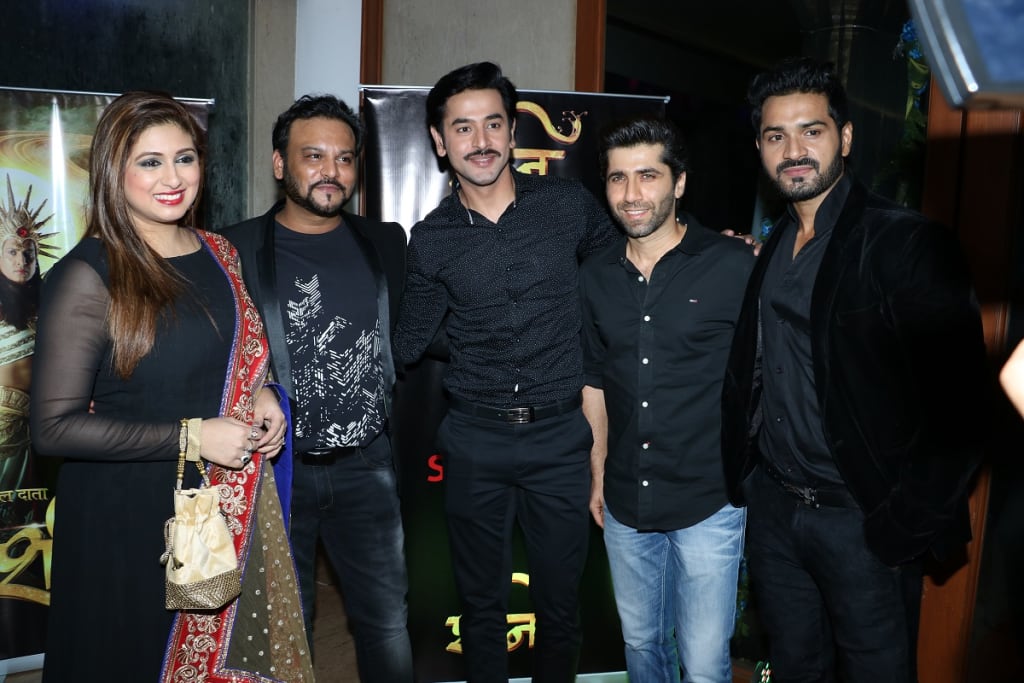 Vahbiz Dorabjee, Rahul Kumar Tewary, Shashank Vyas, Sumit Kaul, Mrunal Jain