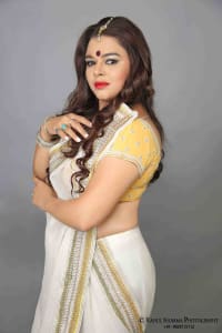 gulfam-khan