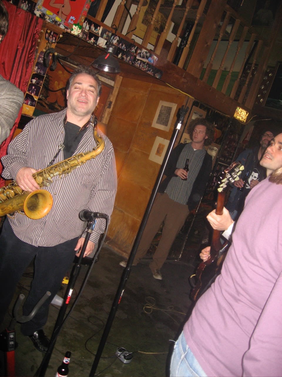 Doug drove something like 10 hours from Oklahoma City and made the gig at Saturn Bar with about a minute to spare. January 21, 2008.
