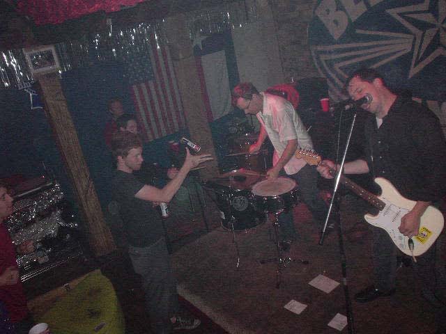 Ka-Nives and All-Night Movers at Beerland, Austin, Texas, April 25, 2003.