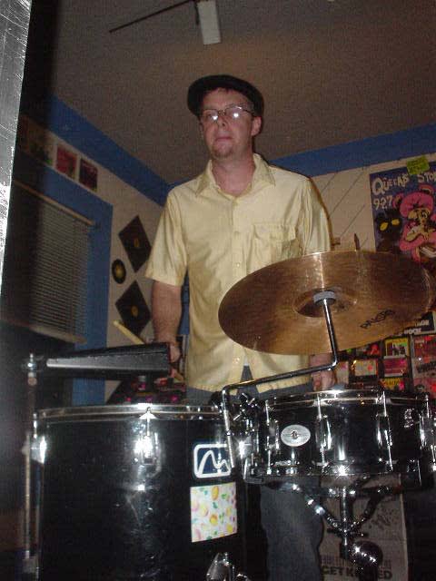 Ka-Nives and All-Night Movers at Sound Exchange, Houston, TX, April 24, 2003. Ka-Nives and All-Night Movers at Sound Exchange, Houston, TX, April 24, 2003.