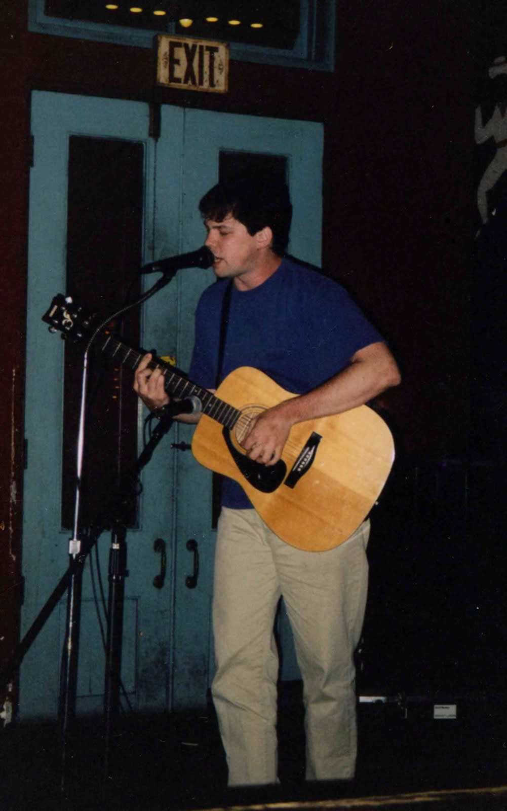 David Rhoden plays an open mic at Checkpoint Charlie David Rhoden plays an open mic at Checkpoint Charlie