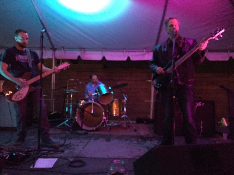 Speedcrawler played Valentine’s Day.
