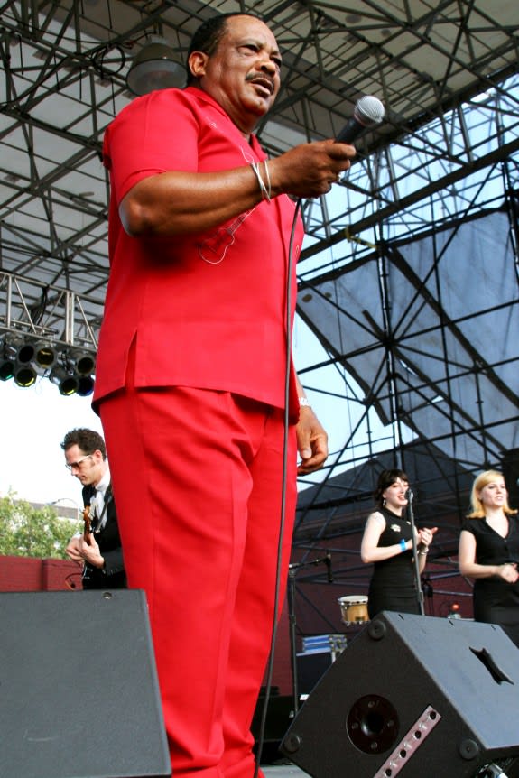 Archie Bell photo by Gary Wong