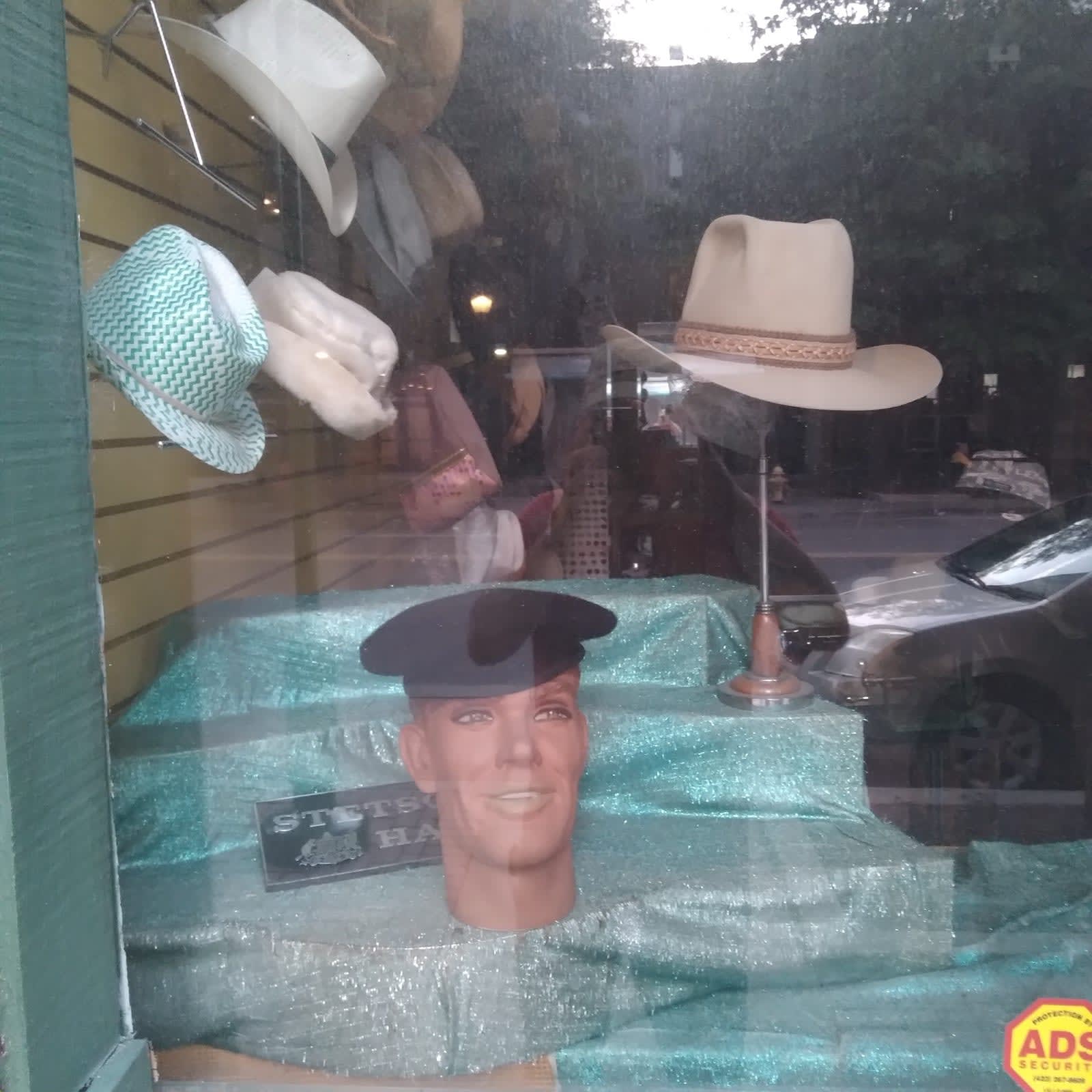 Wig shop on Market Street, Chattanooga, Tennessee, August 28, 2021. Photo by David Rhoden.