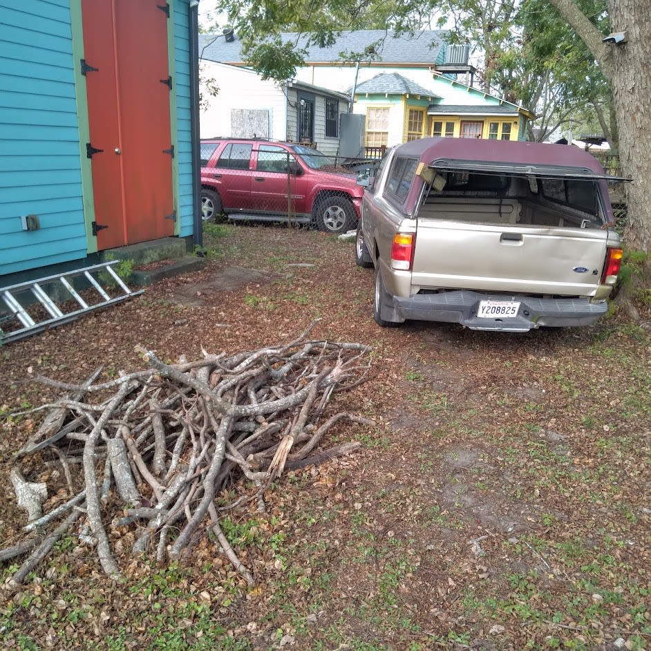 We had a Christmas bonfire at Gina’s.