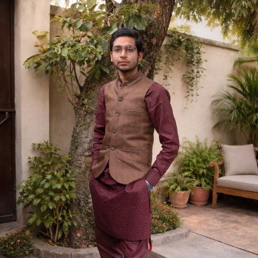 Hussnain iqbal 