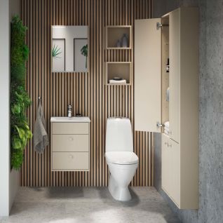 Lille lyst badeværelse med Gustavsberg produkter