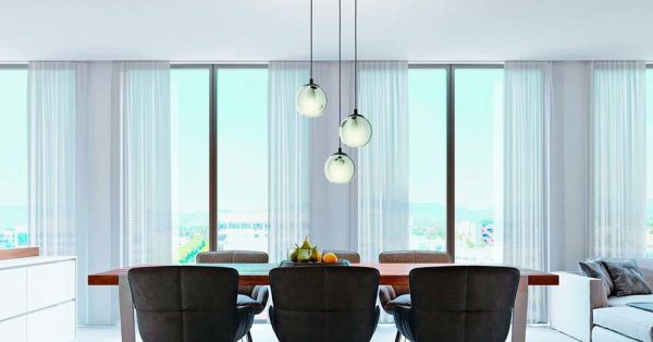 Rafflesia Arnoldi privat grafisk Find din lampe til over spisebordet - Gode råd om spisebordslamper