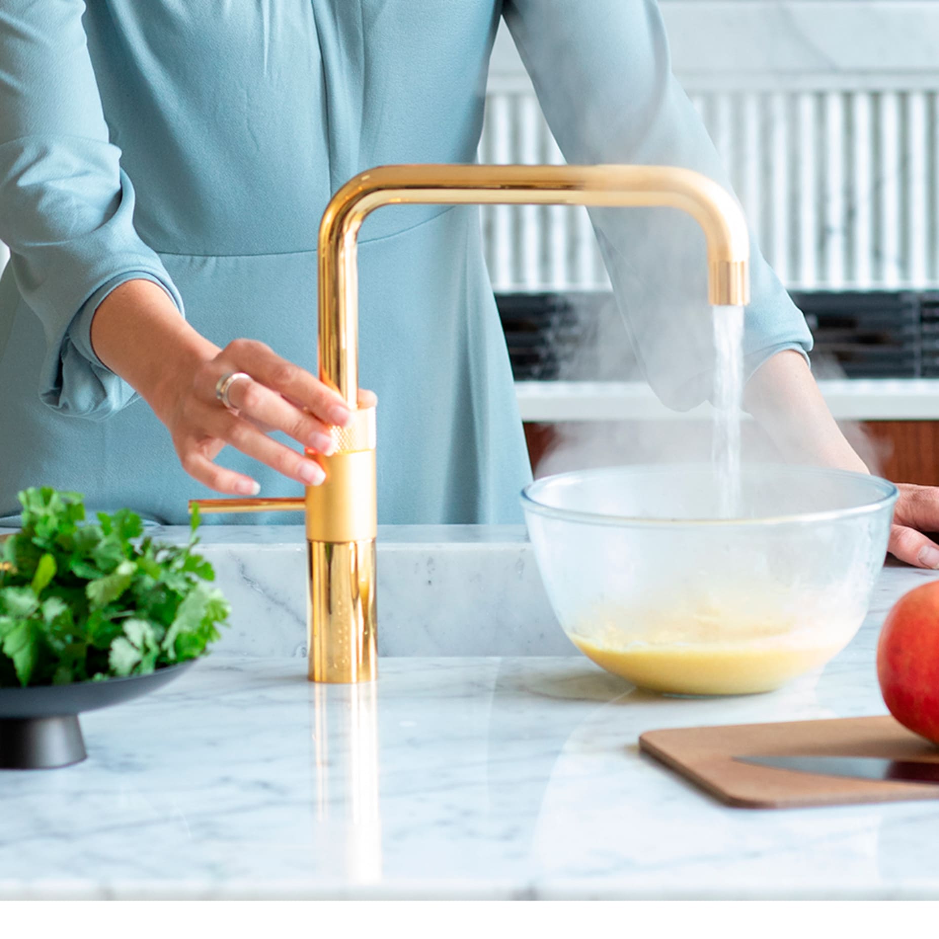 Derfor bliver din Quooker i messing grim