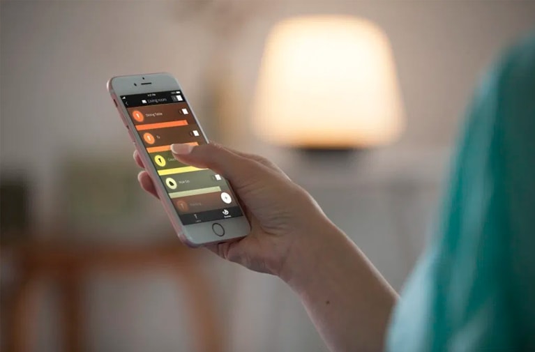 philips-hue-smartphone