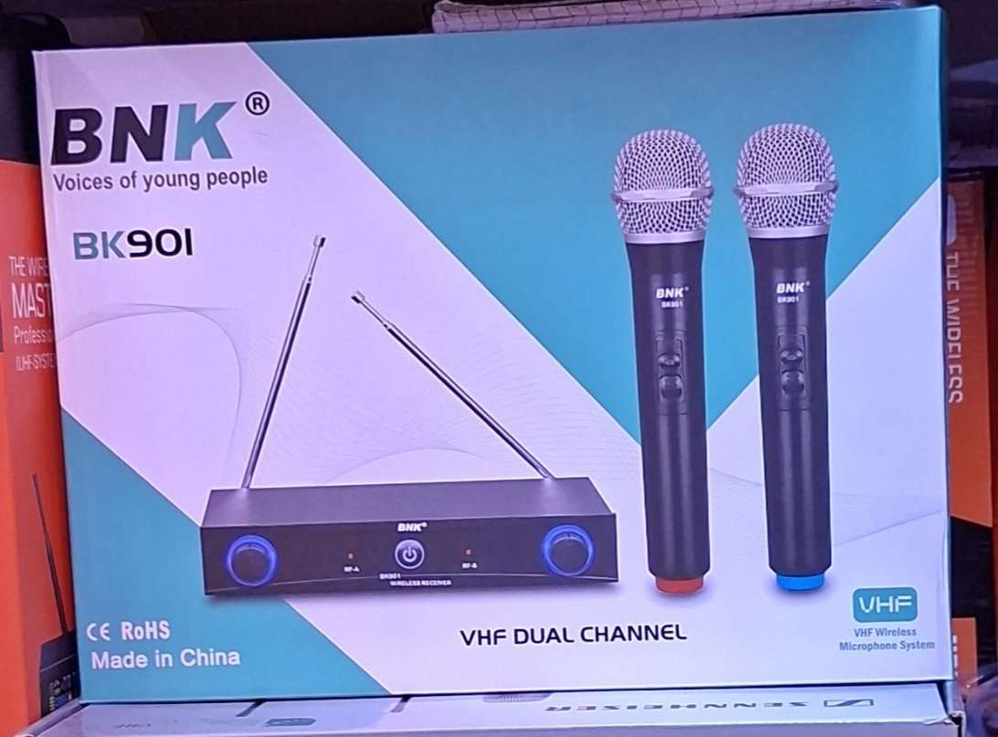 BNK BK-901 VHF Dual Channel Wireless Microphone system