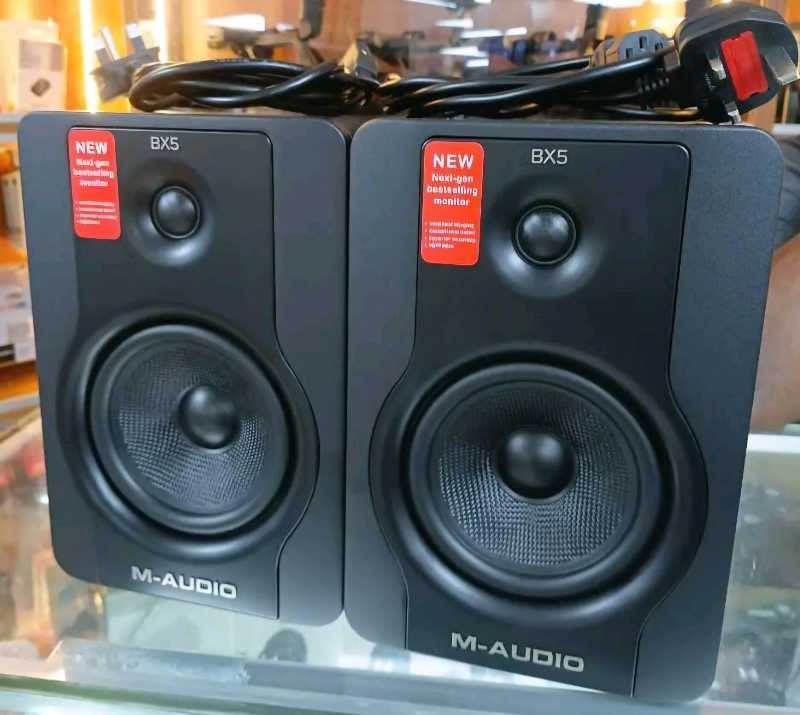 M-Audio BX5 D2 Studio Monitors | Professional 70W Bi-Amplified Pair