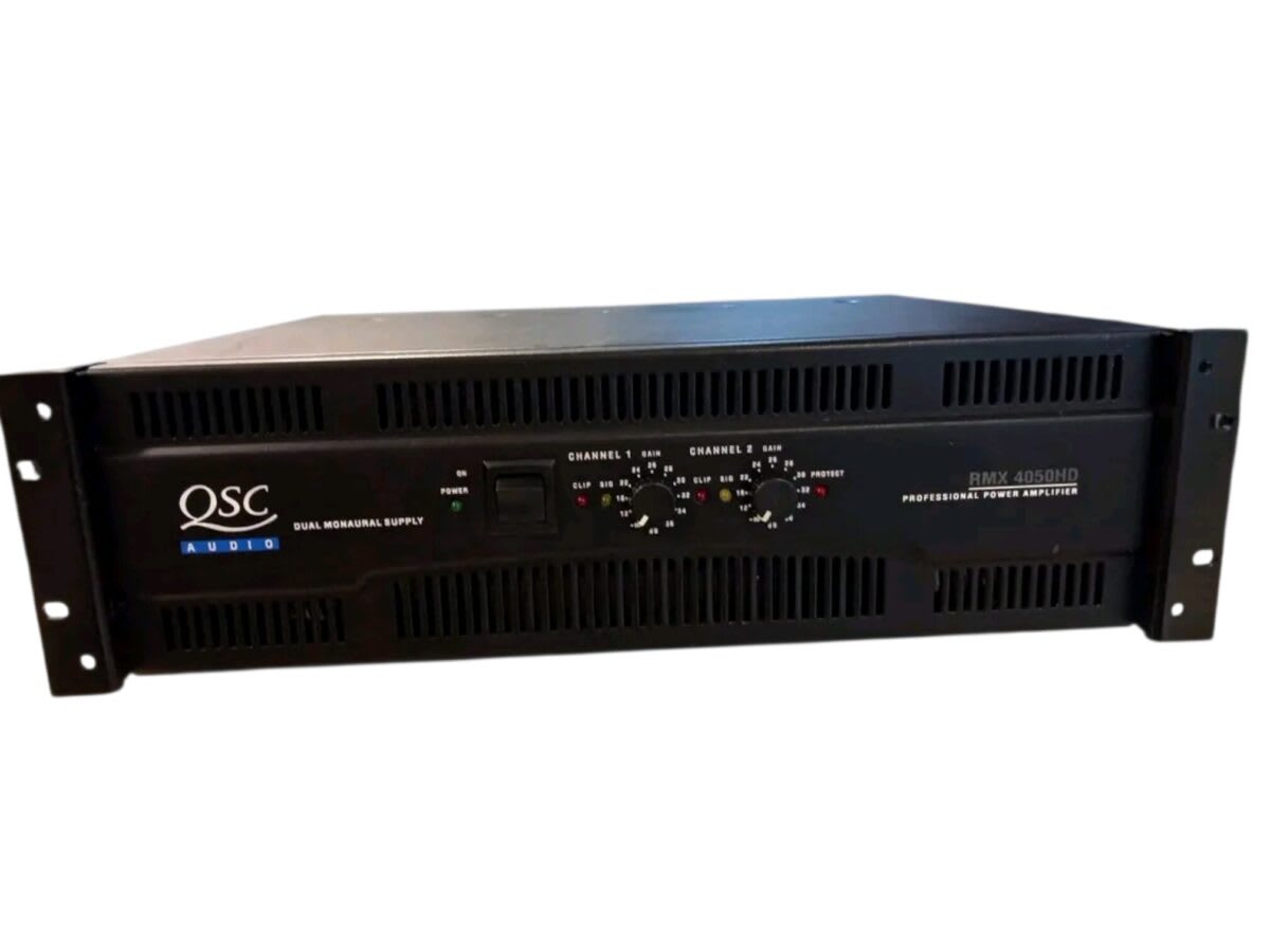 QSC RMX Series RMX4050MD Power Amplifier