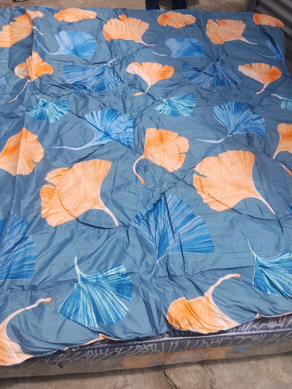 4by6 Unbinded Duvets with Bedsheets