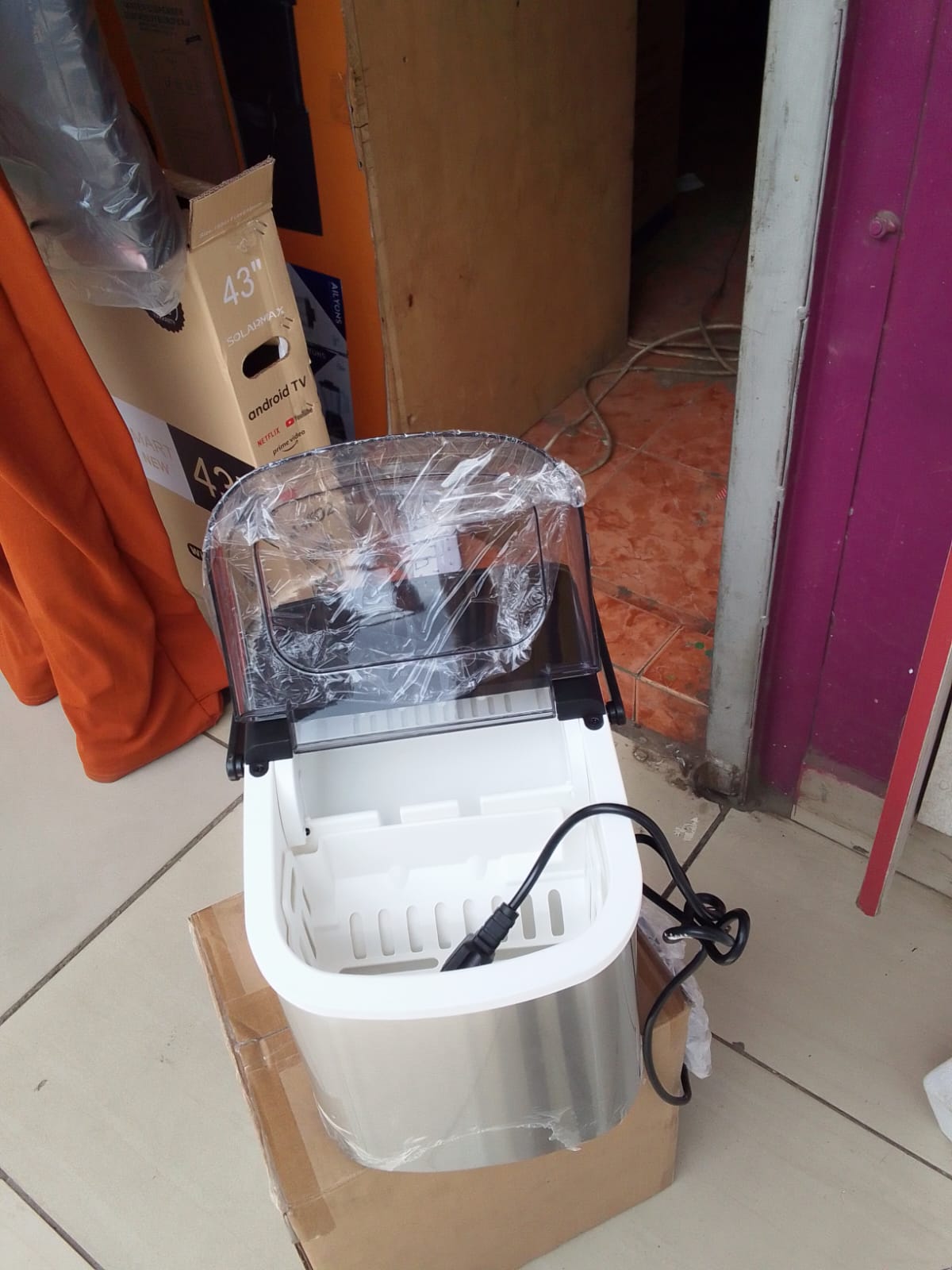 Icecube Maker
