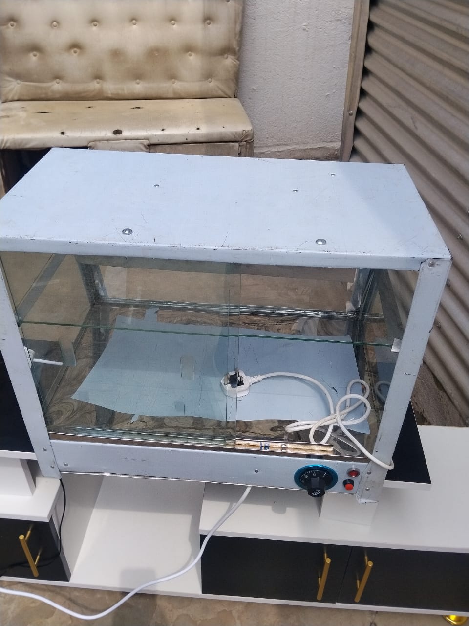 Single Tray Chips Display