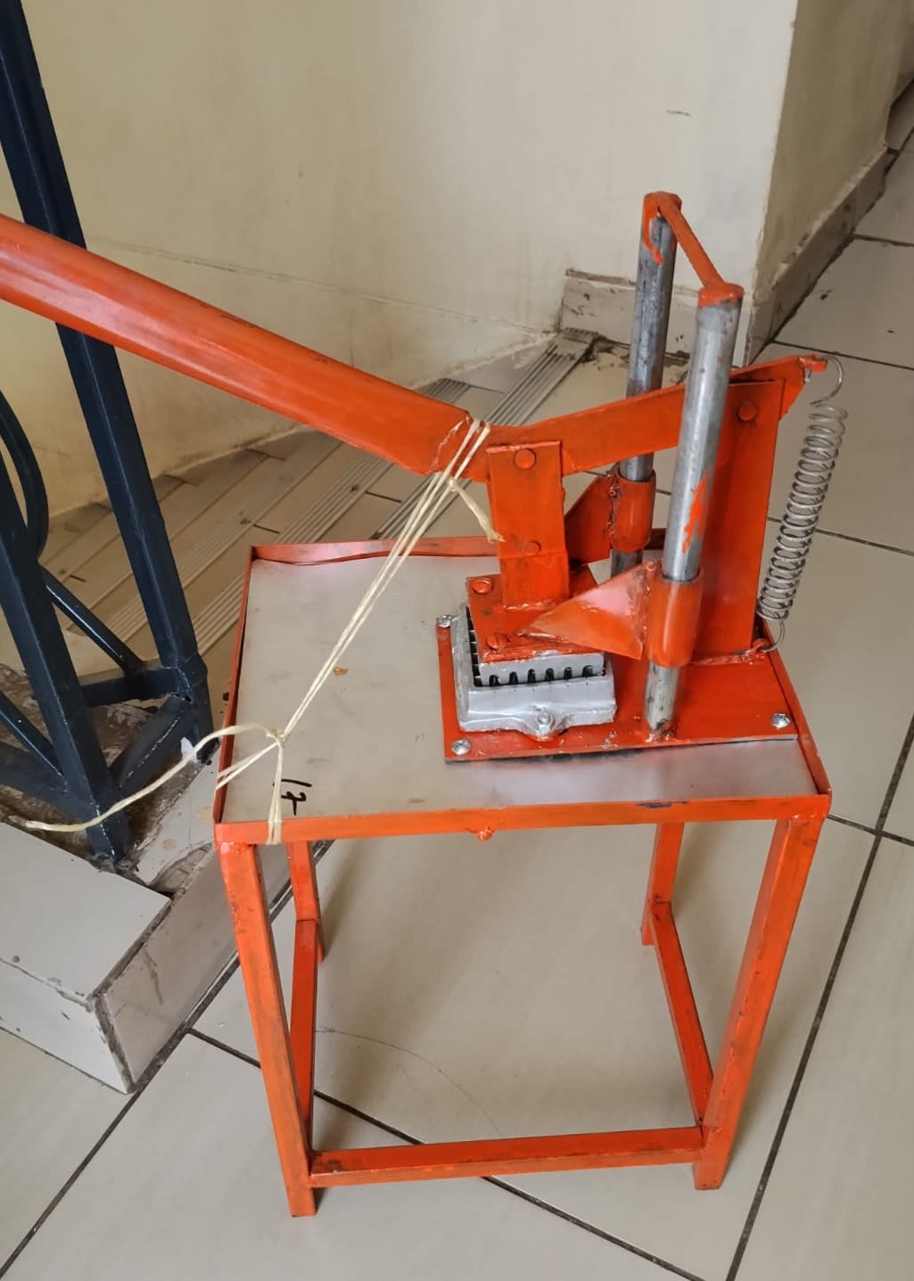 Commercial Chips Cutter