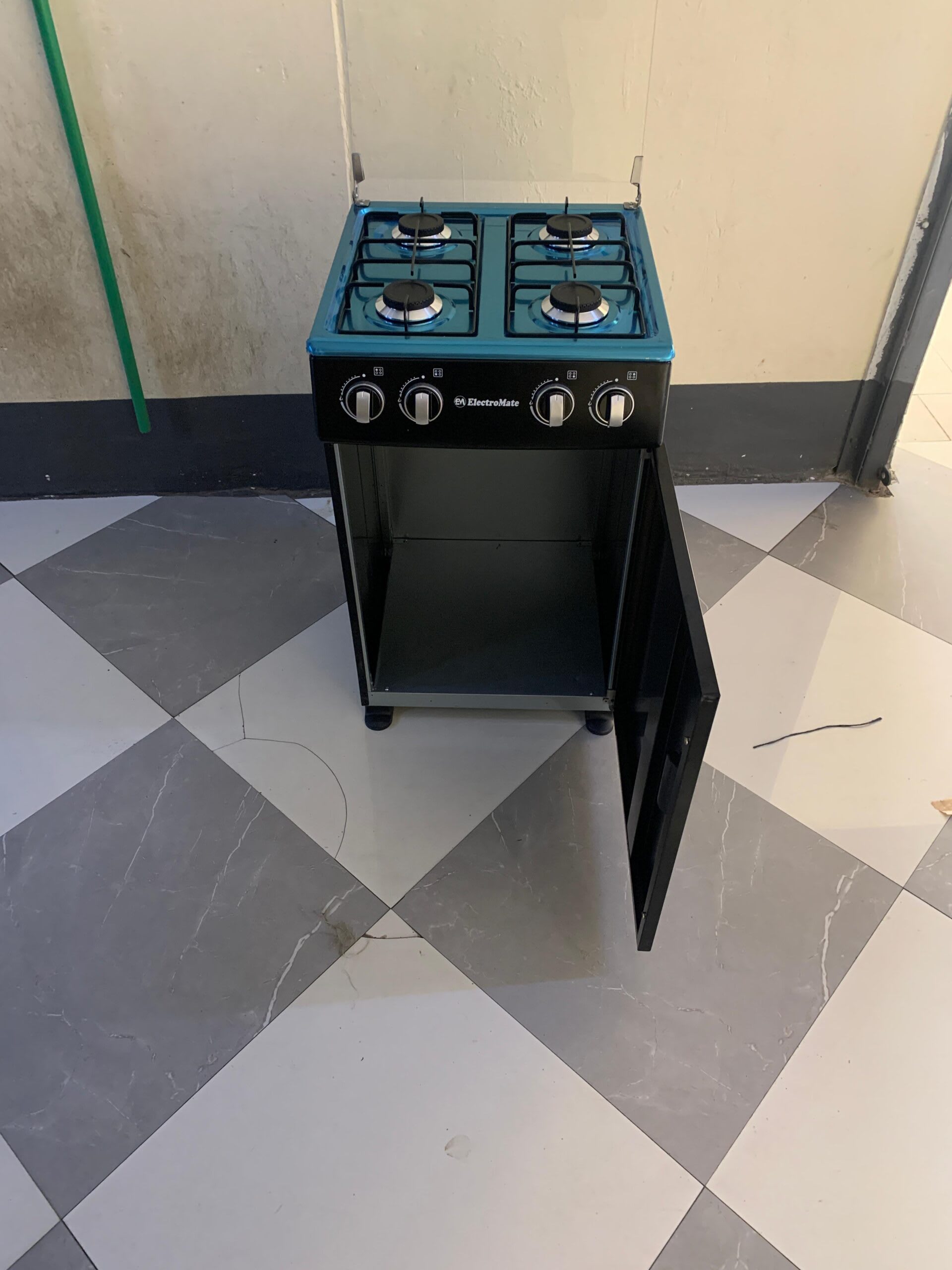 ElectroMate 50×55 4 Burner Full Gas Standing Cooker with Gas Compartment