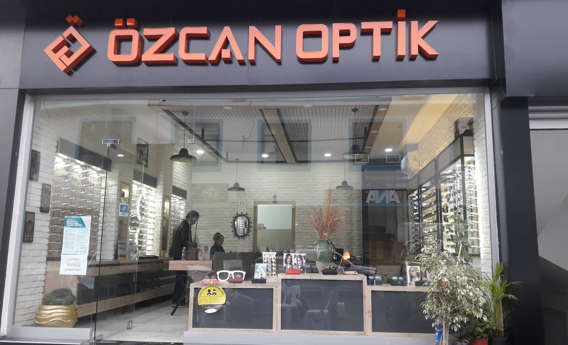 Özcan Optik — Shops in Gazipasha