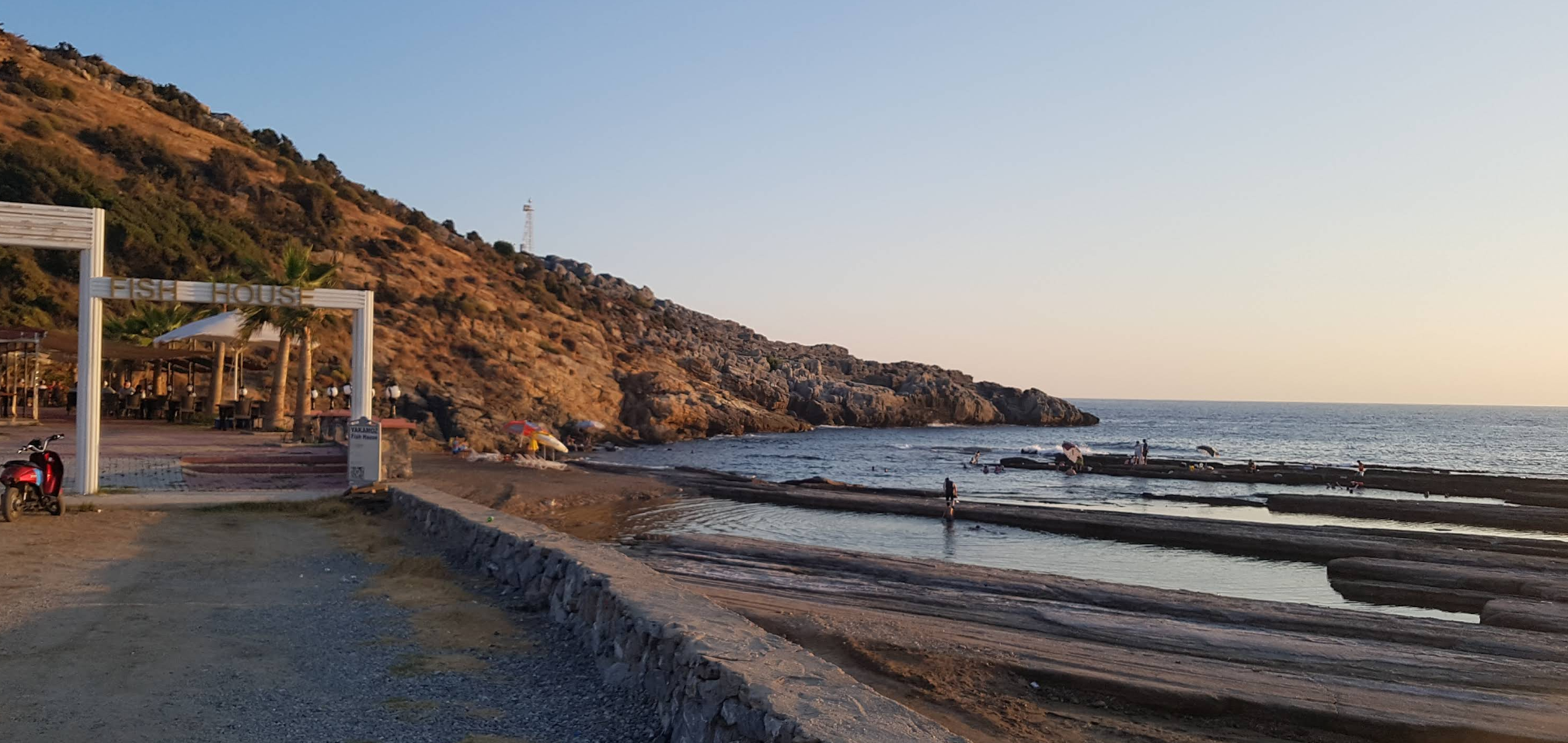 Yakamoz Balık Evi — Рестораны и кафе Газипаши — где поесть